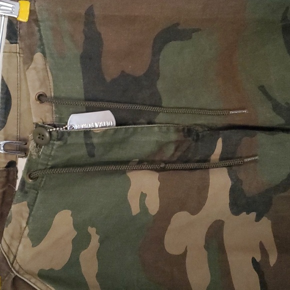 Rothco Camo Cargo Ultra Force 7 Pocket Pants. Tie Bottom with Dog Tag. Unisex - Picture 4 of 13
